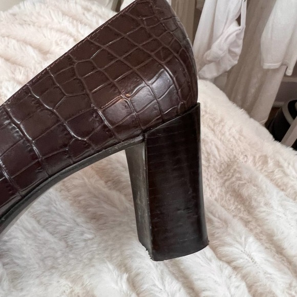 Franco sarto. Size 6 medium loafer pumps. Leather alligator print #10. - Picture 6 of 11